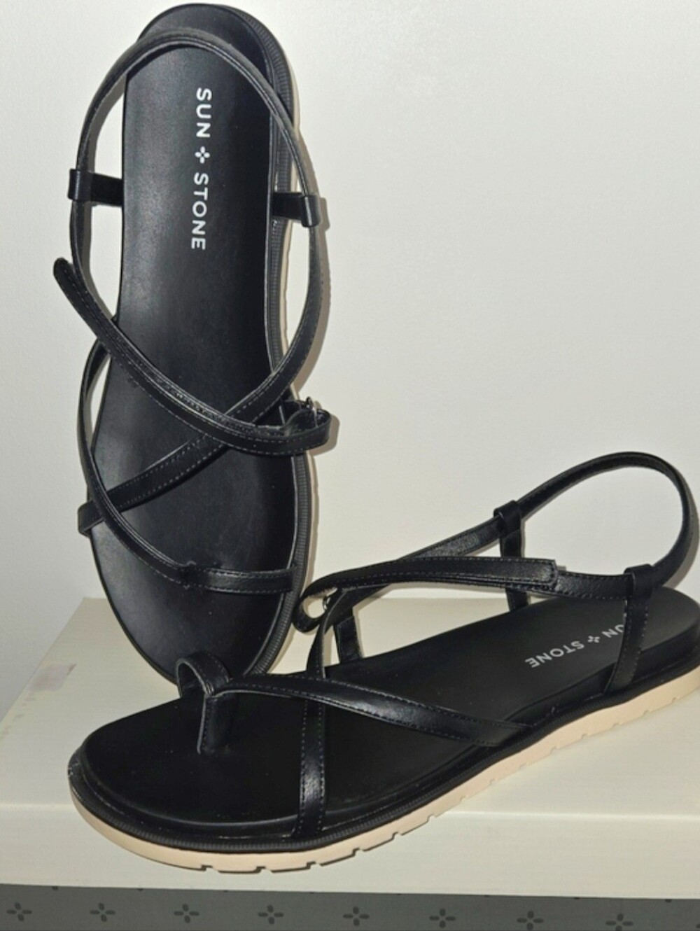 Sun + Stone Black Strappy Slingback Sandals 9.5M